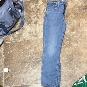 Levi’s 724 High Rise Straight Leg Size 31 Women's Jeans